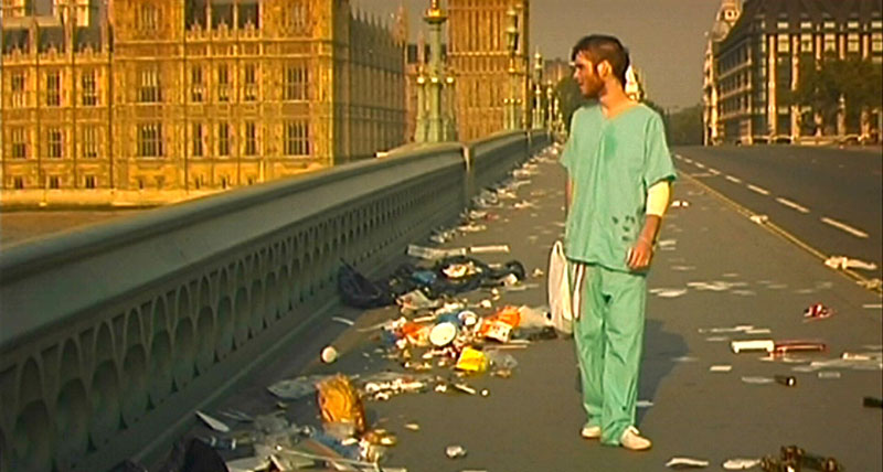 Fig. 4: 28 Days Later. Teknologiens overtag og ukontrollable pandemier er ofte fantasierne, der udraderer verdens befolkning.