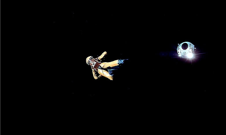 Fig. 2-3: The silence in 2001: A Space Odyssey (1968) and Gravity (2013) could be realistically motivated, but in both films it has an almost claustrophobically subjective effect on the viewer.