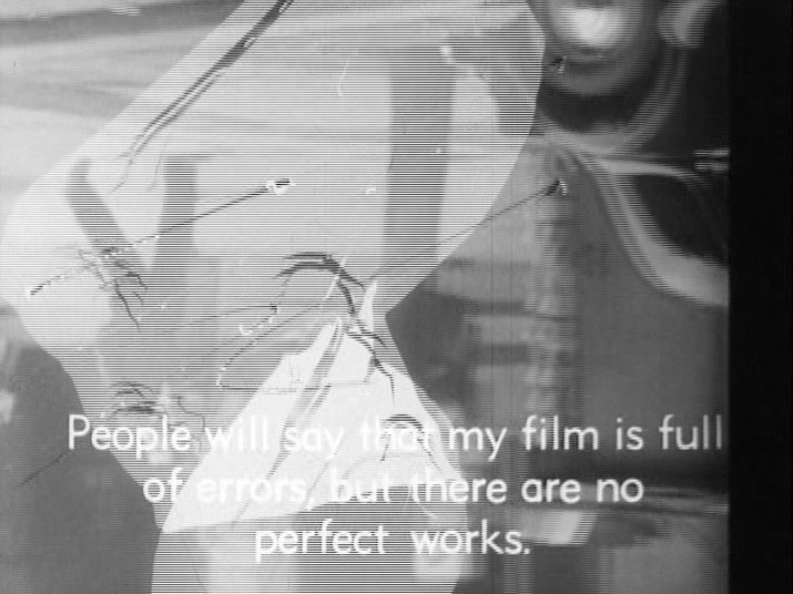 Fig. 9-10: ”The Cinema has reached the phase where an art commits errors…” Billedpar: Traite de bave et d’éternité (1951).