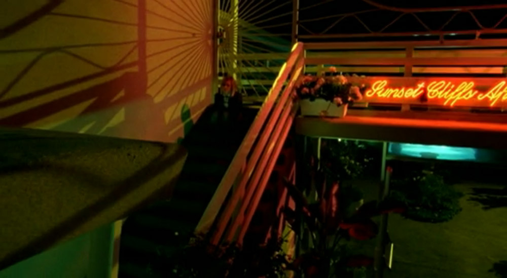 Fig. 3 og 4: Veronica Mars’ noir.