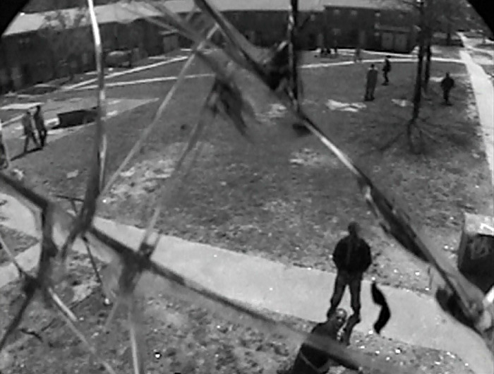 Fig. 1: Både The Wire og sagaerne er inspireret af virkelige begivenheder og personer, og deres fiktive universer er karakteriseret ved at være realistiske og virkelighedsnære.