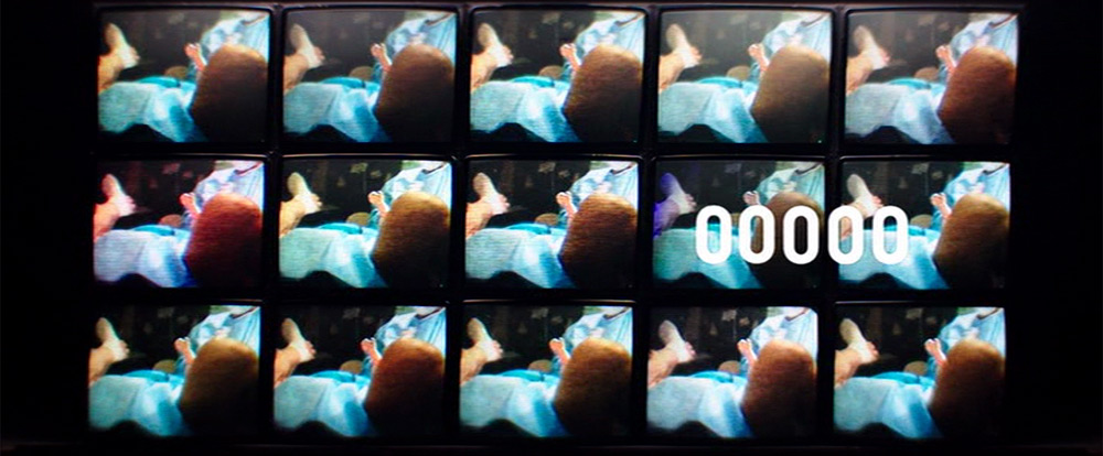 Fig. 1. En hektisk montage indleder filmen. Således introduceres hele Nick Caves liv op til dag nr. 20.000.