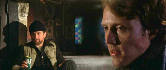Fig. 14: Michael Ciminos The Deer Hunter (1978) er et af flere fiktionsværker, der ifølge Metz har større sandhedsværdi end mange dokumentarfilm og nyhedsindslag.