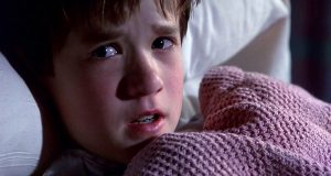 Fig. 6: M. Night Shyamalans The Sixth Sense (1999) er en såkaldt vildledende film, og her vil et forhåndskendskab til slutningen reelt spoile filmoplevelsen.