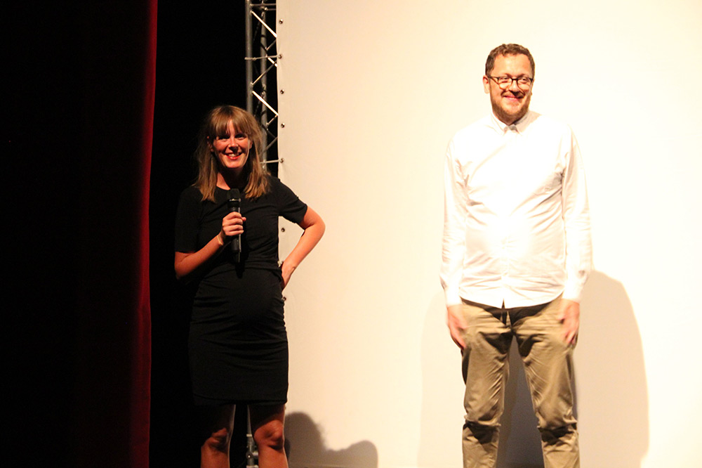 Fig. 4: Producer Ditte Milsted og instruktør Jesper Vidkjær Rasmussen præsenterer her Riders, som de håber kan ramme en A-festival og dermed stadig komme i DFIs festivaldistribution. Foto: Anne Uhrenholt Kjeldsen.