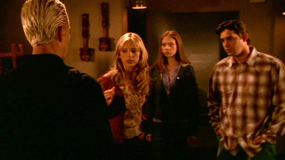 Fig. 6: iZombie is balanced between its episodic narratives and its serialised arc narrative, not unlike Buffy the Vampire Slayer (WB/UPN 1997-2003).
