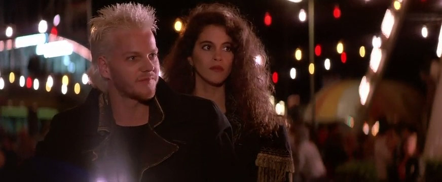 Fig. 14: Men The Lost Boys indskrev sig også i en gruppe af ungdomsfilm fra 1980’erne, heriblandt The Outsiders (1983) og Rumble Fish (1983).