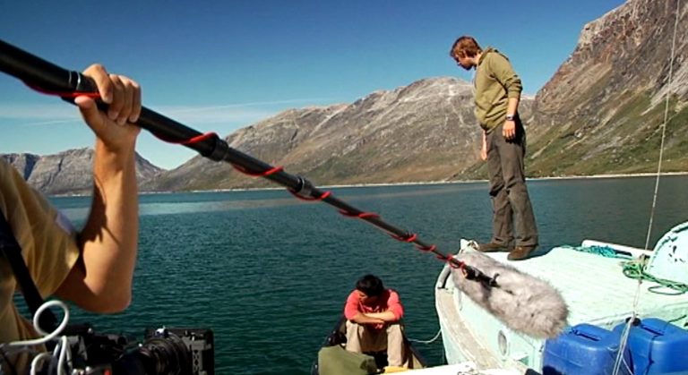 En film uden kajakker? Et lokationsstudie af grønlandsfilmen Nuummioq. Del 2: Produktionen