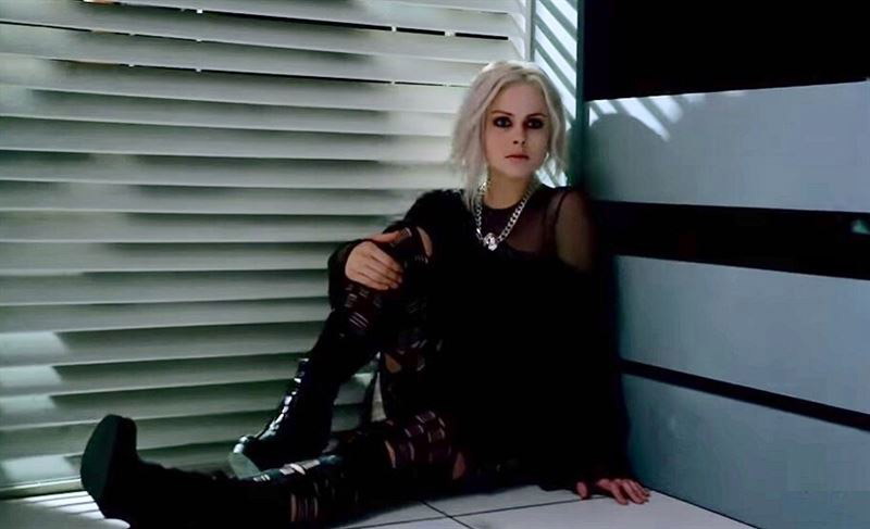 Fig. 11: In iZombie, the protagonist goes through a sort of reverse transformation.